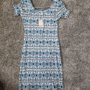 NWT Mudd Tribal Print Dress